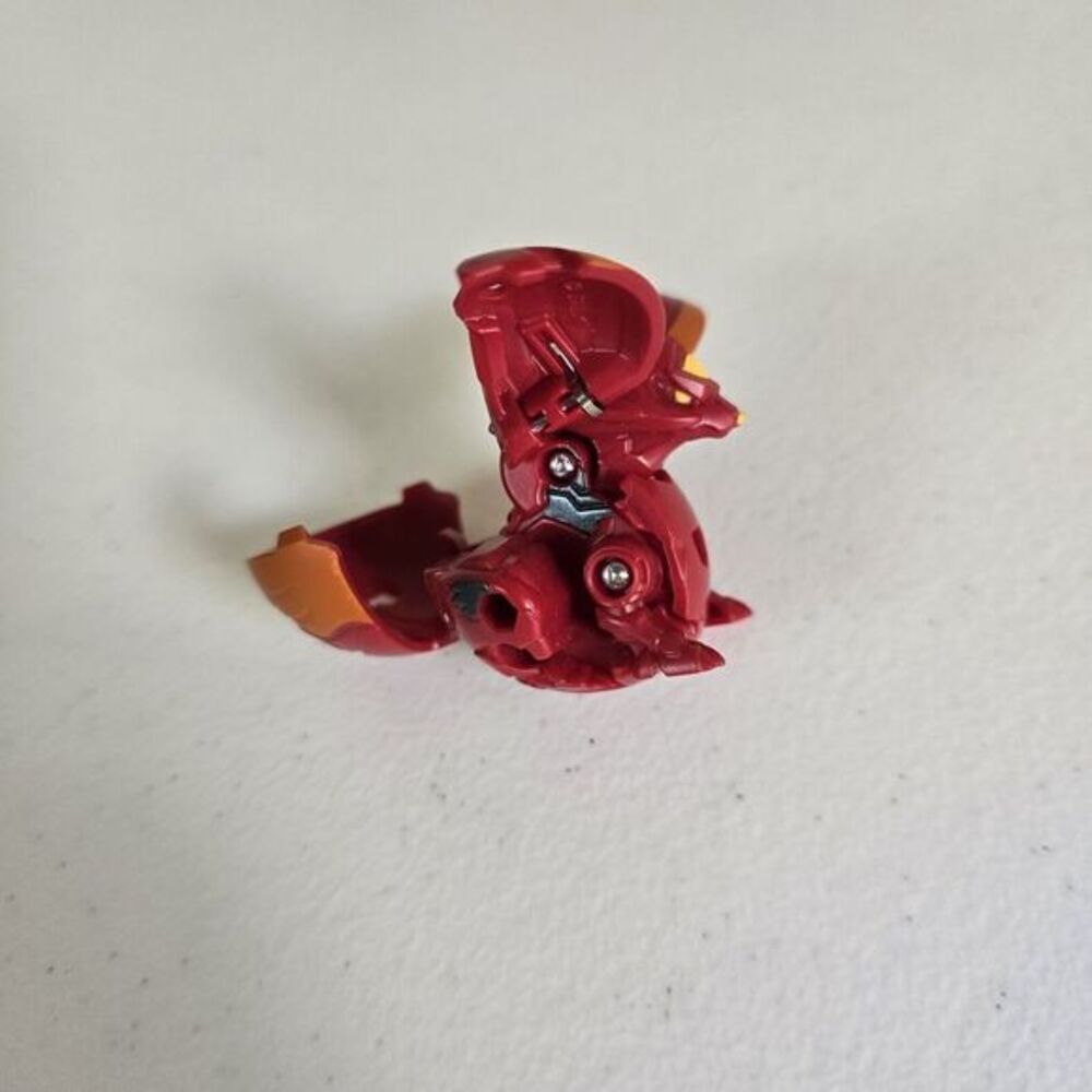 Bakugan Darkus Neo Dragonoid‎ Battle Planet Toy Red Action Figure - Picture 4 of 4